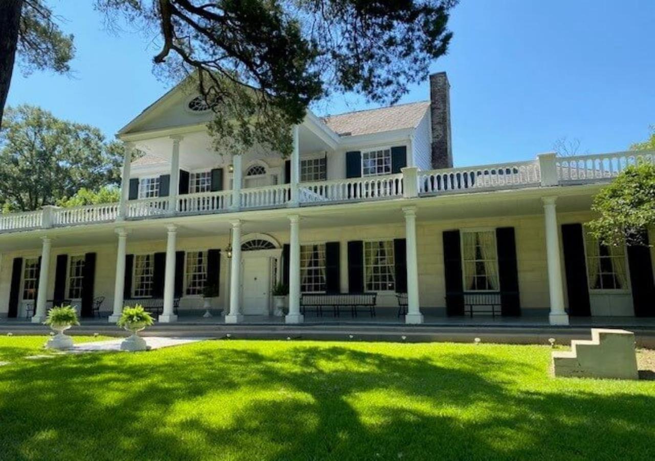 Linden - A Historic Bed And Breakfast Натчез Экстерьер фото